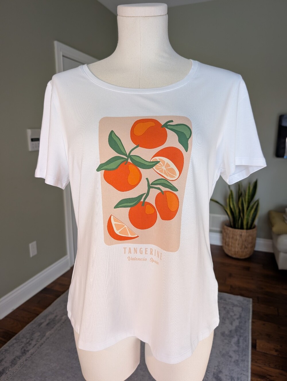 R Essentials Womens White T-shirt Tangerine Spain Organic Cotton Blend L NWOT